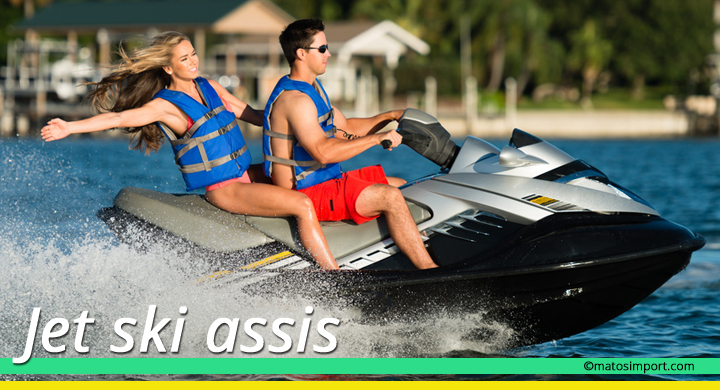 Scooter des mers : jet ski assis